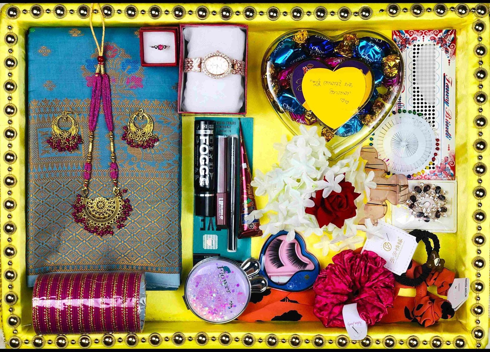 কম বাজেটের মধ্যে সেরা উপহার