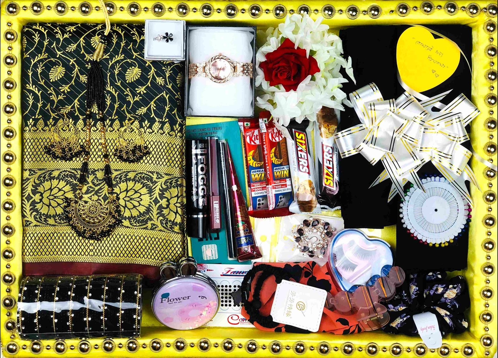 প্রিমিয়াম শাড়ির কম্বো